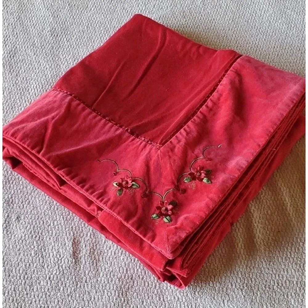 Christmas Cotton Tablecloth Velvet Trim Ribbon Poinsettia Embroidery 58x111